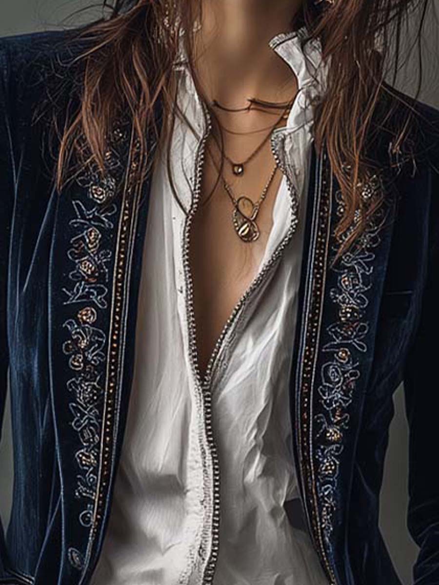 Clarisse – Veste Longue Brodée Esprit Vintage