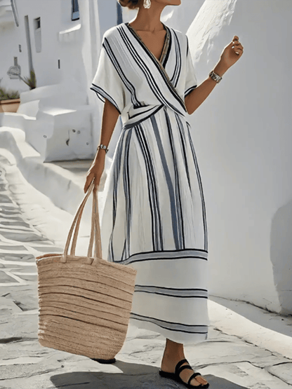 Amoria - Robe d'Été Rayée Fluide & Élégante