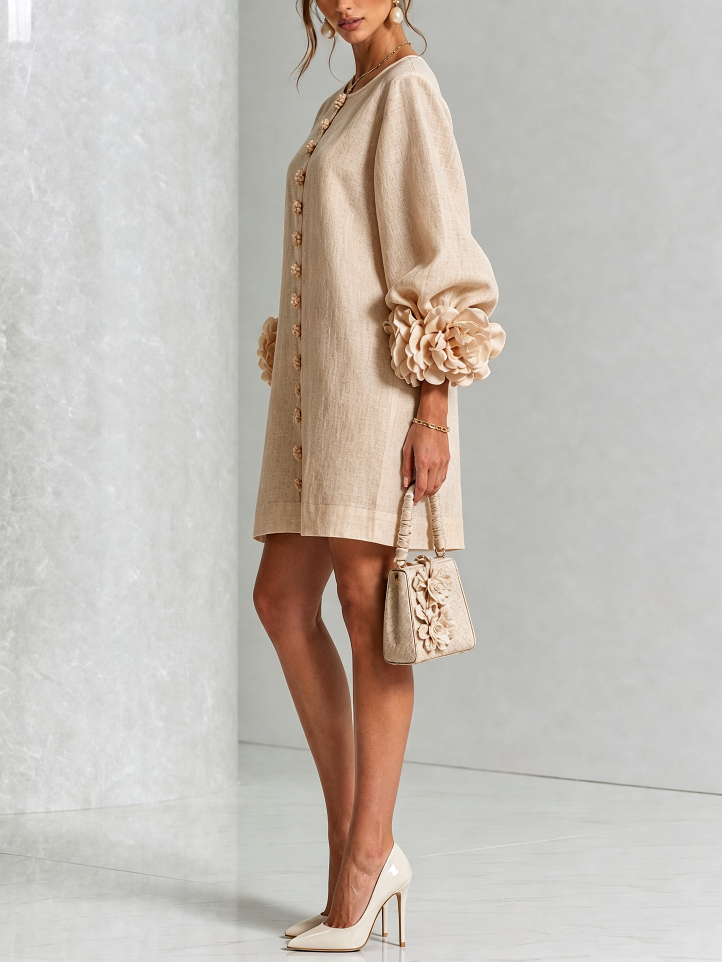Lolita — Robe Courte à Boutons & Manchettes Fleuries