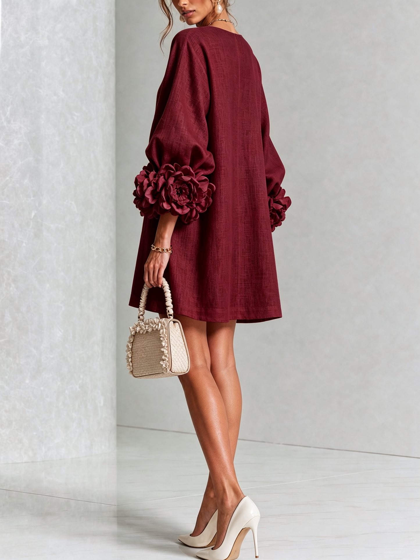 Lolita — Robe Courte à Boutons & Manchettes Fleuries