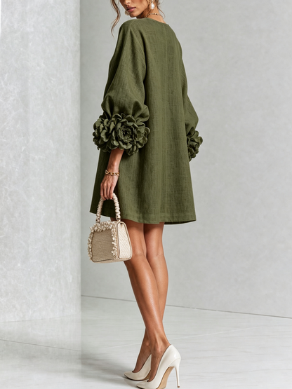 Lolita — Robe Courte à Boutons & Manchettes Fleuries