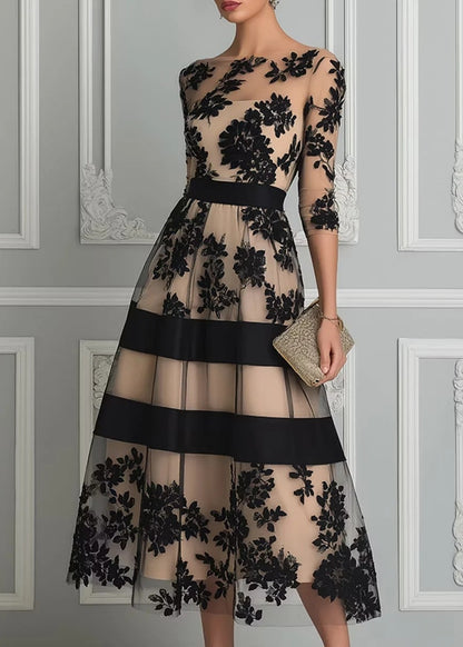 Catherine – Robe de Soirée Dentelle Florale