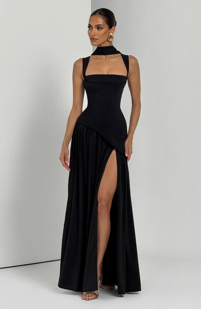 Aura - Robe Longue Noire Dos Lacé & Fendue