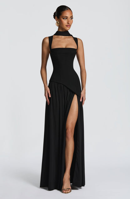 Aura - Robe Longue Noire Dos Lacé & Fendue