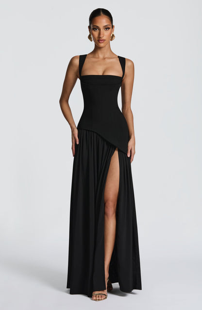 Aura - Robe Longue Noire Dos Lacé & Fendue